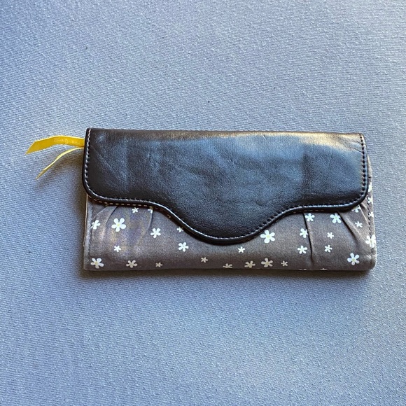 Thirty-one wallet. - Picture 4 of 7